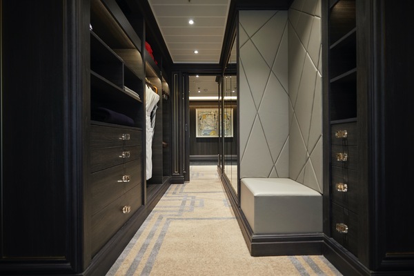 RSSC, Seven Seas Splendor, Regent Suite 10.jpg